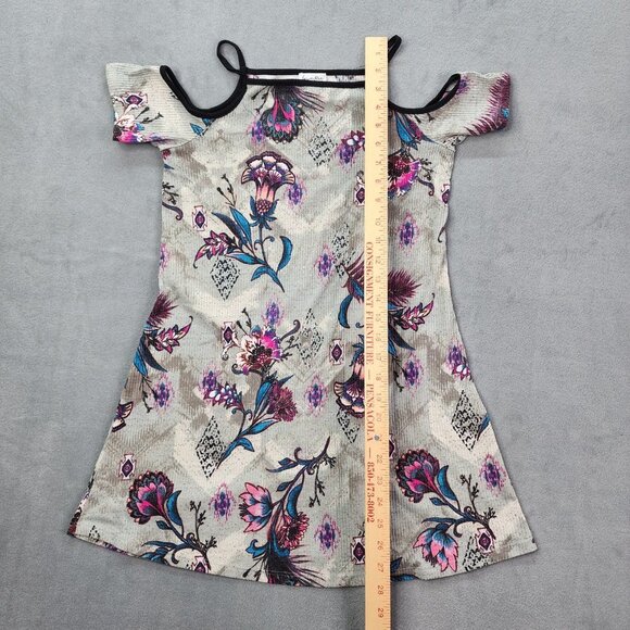 Love Fire Blouse Shirt Top Women's Size Small Multicolor Floral Cold Shoulders - Picture 7 of 10